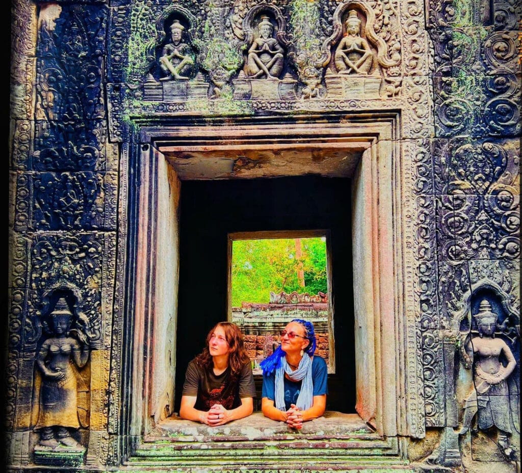 Vietnam and Cambodia - 9 days ( Code: AV38)