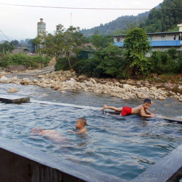 Ban Ho Village's hot spring