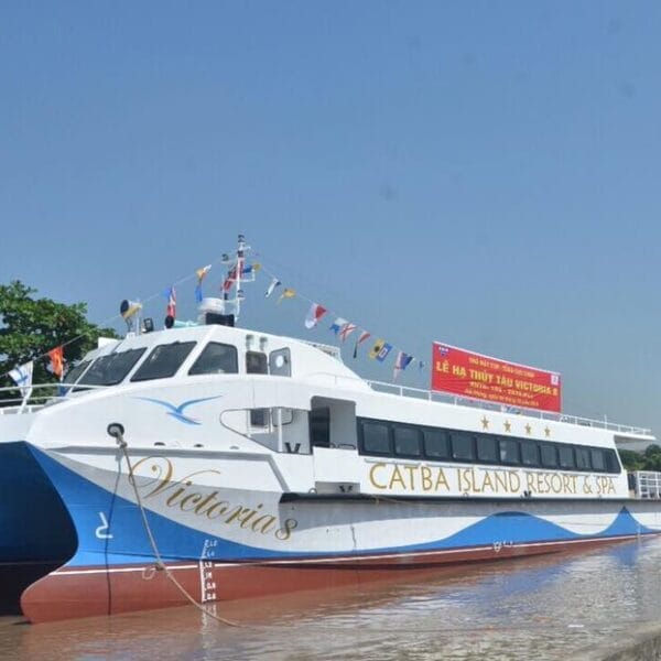 Ferry from Cat Ba to Ninh Binh