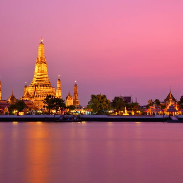 Located peacefully on the west bank of the Chao Phraya River