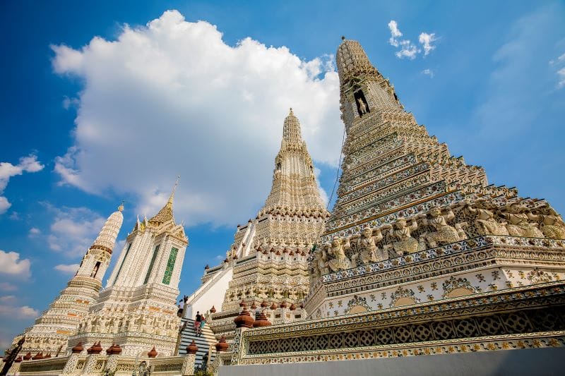 Wat Arun is a vivid and authentic representation of the quintessence of three cultures