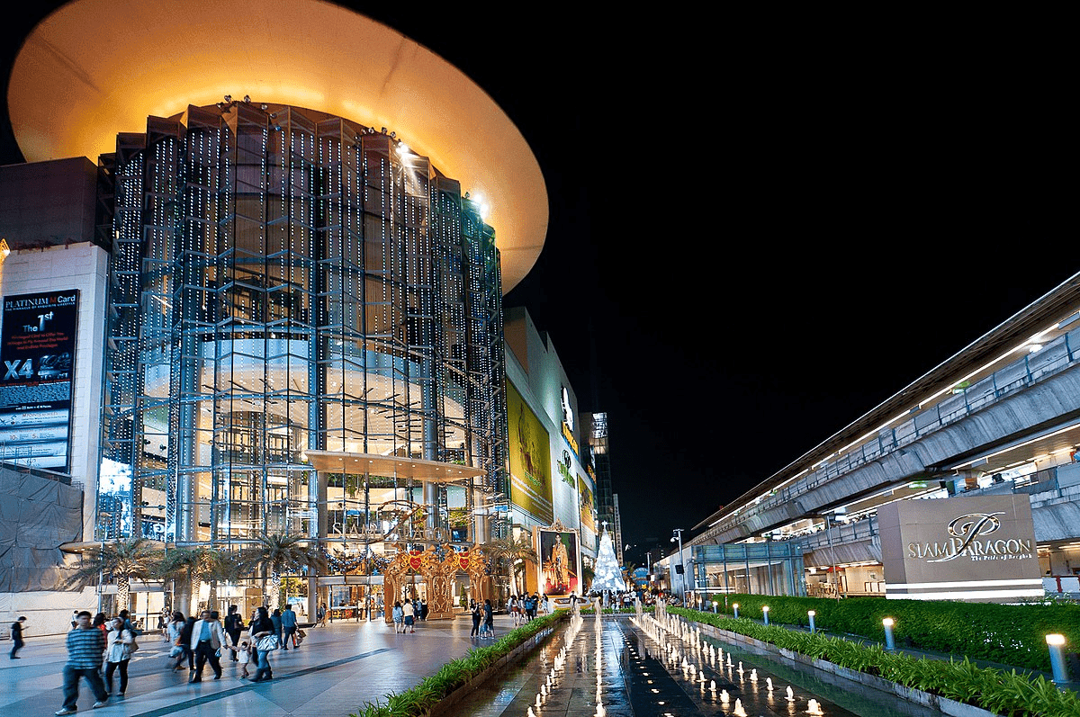 Bangkok is known as the shopping paradise of Thailand.