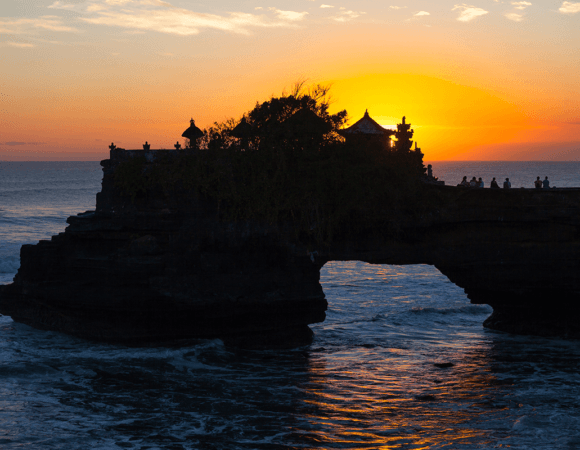 How to get to Tanah Lot Temple? A complete guide for visitors 