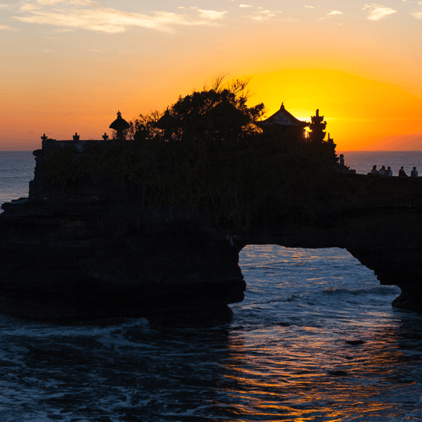 How to get to Tanah Lot Temple? A complete guide for visitors 