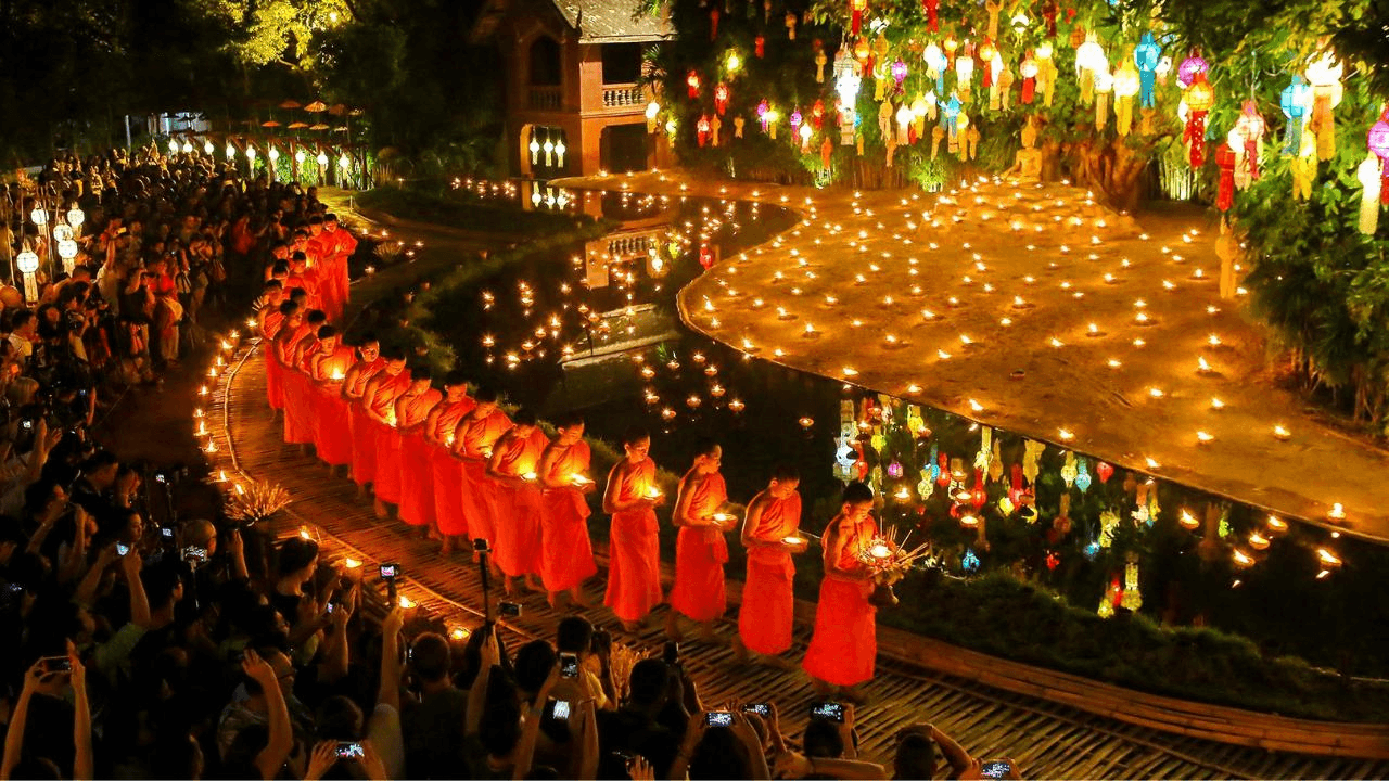 Loy Krathong Festival is an opportunity for people to express their respect and gratitude to the water god Phra Mae Khongkha.