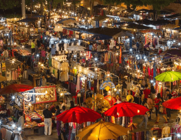 Explore nightlife at Chiang Mai Night Bazaar