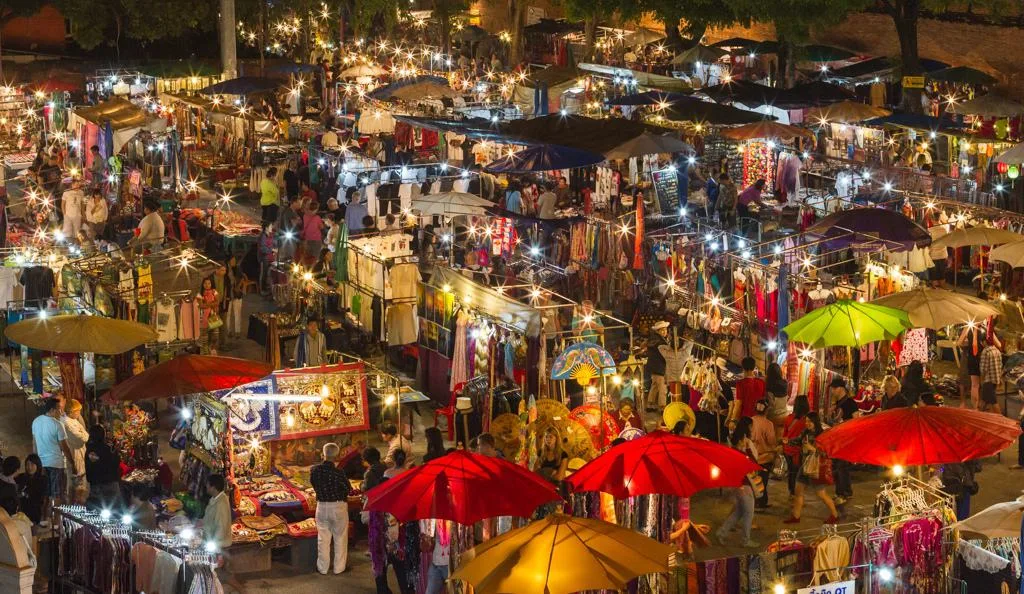 Introducing Chiang Mai Night Bazaar