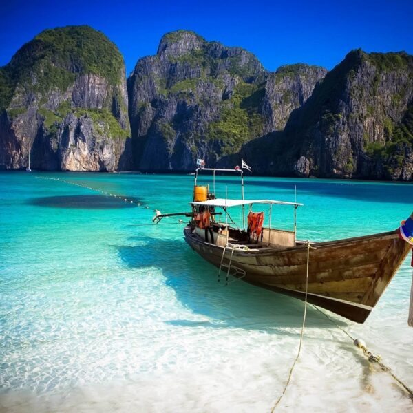 Phi Phi beach